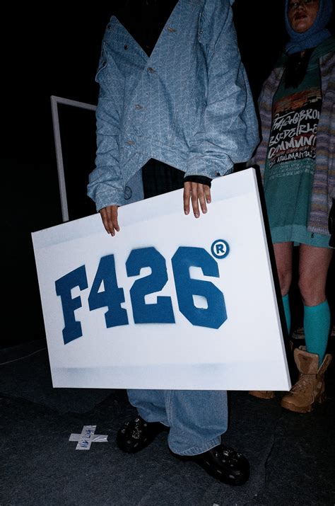每天认识一个品牌｜F426 - 知乎