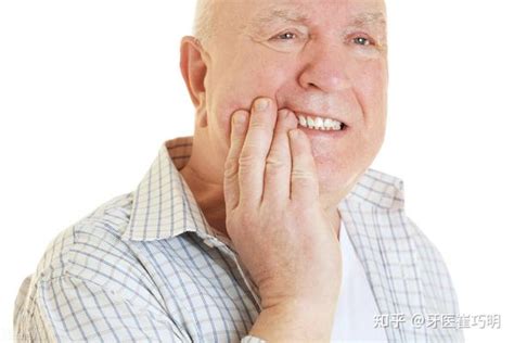 78岁老人一日“种出”半口牙，当天即享美食-海南口腔医院【官网】