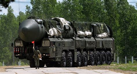 俄将在2019年部署首个“先锋”高超音速导弹团