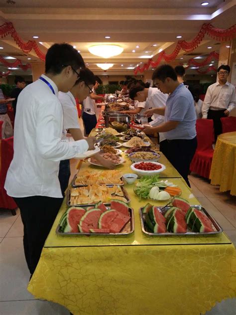 中国地质大学（武汉）：饮食服务中心全力做好迎新期间餐饮保障工作 - 院校后勤信息专区 - 院校后勤信息网