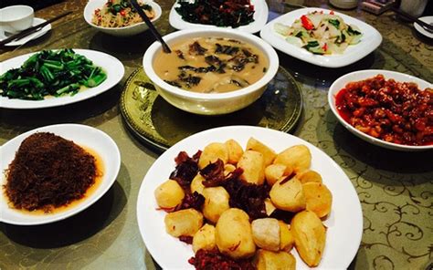 云南曲靖出了名的六大特色美食，会泽稀豆粉上榜(2)_巴拉排行榜