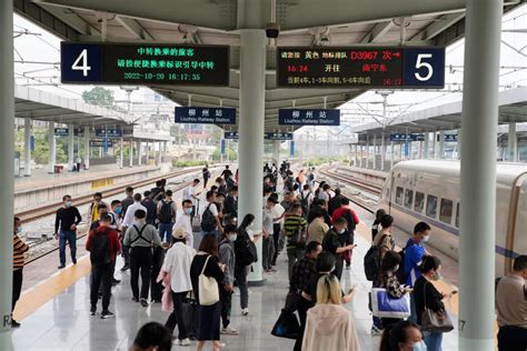 柳州火车站和高铁站在一起吗-百度经验