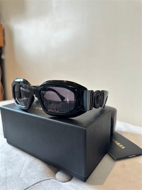 Versace™ VE4361 536087 53 Black Sunglasses