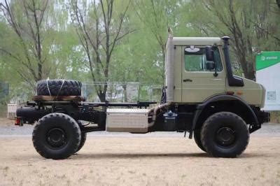 奔驰全新乌尼莫克获2013年度越野车型 重型车网——传播卡车文化 关注卡车生活