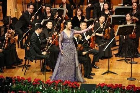 女高音歌唱家张立萍《中国艺术歌曲选》，唱得好棒！_拉莫默尔