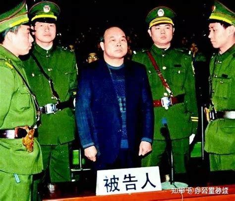 江西副省长胡长清被枪决：案发于那个苦恋的宾馆女服务员…… - 知乎