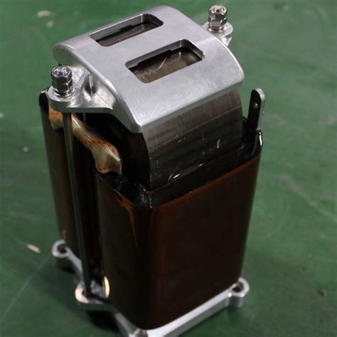 SCB13-2000KVA/10KV/0.4KV干式变压器 10KV纯铜电力变压器定制