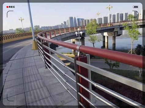 不锈钢桥护栏_江苏天辉交通设施有限公司