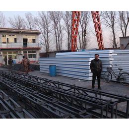 包头彩钢厂的钢结构-内蒙古吉达兴建筑工程有限公司