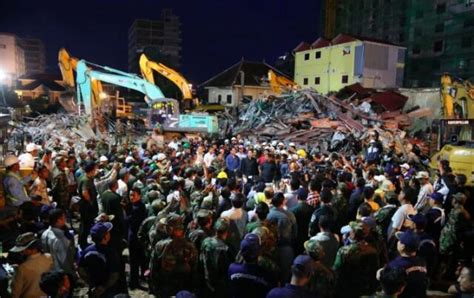 柬埔寨白马省一在建楼房坍塌，致7死18伤 - 西部网（陕西新闻网）