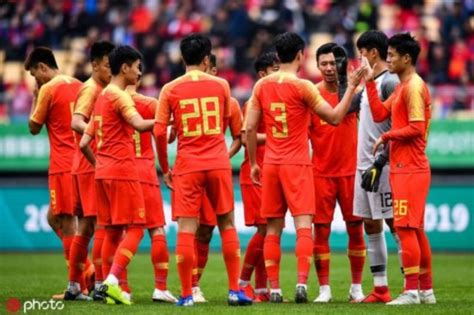 亚足联官宣中国承办2023年亚洲杯 上次举办国足进决赛_荔枝网新闻