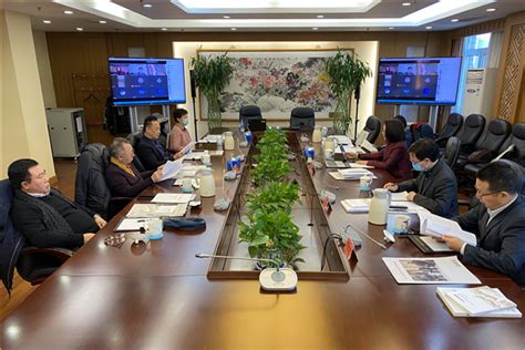 民进中央出版和传媒委员会召开全体会议