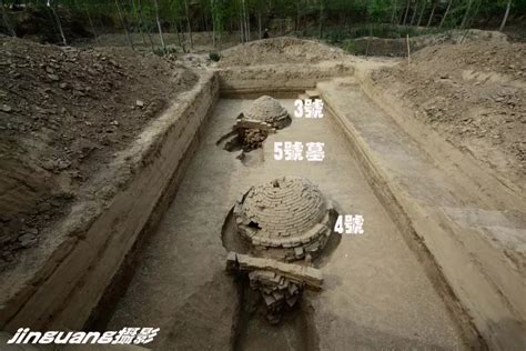 村民挖到400年古墓 打开后彻底疯狂【古墓探测】_知秀网