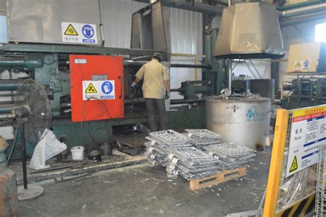 铝压铸件生产设备_铸造设备_华诺机械铸造有限公司