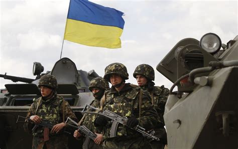 乌克兰武装部队总司令：军队必须做好进攻准备_凤凰网