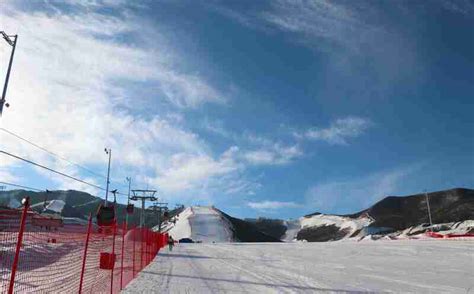 富龙滑雪场2017-2018雪季试营业发布会成功举办 开启滑雪度假新方式