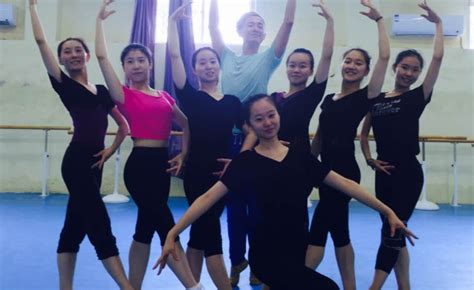 舞研艺考河南省舞蹈艺考课堂实况_2023舞蹈艺考最新资讯-舞蹈艺考培训就在舞研艺考！