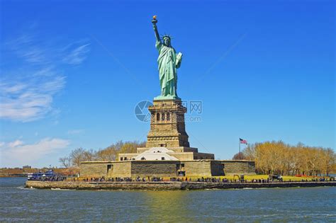 自由女神像 - 纽约景点 - 华侨城旅游网
