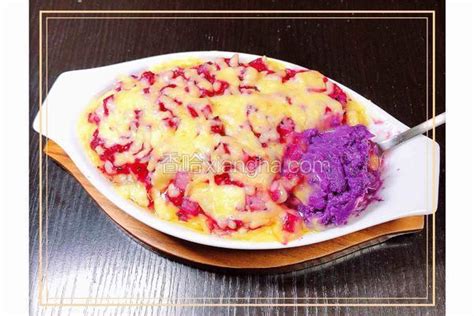 芝士焗鲜果紫薯的做法_菜谱_香哈网