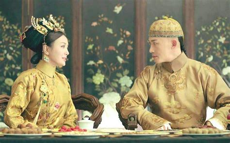 清朝皇贵妃真实长相，纯妃让人一见倾心，图5是光绪最宠爱的妃子