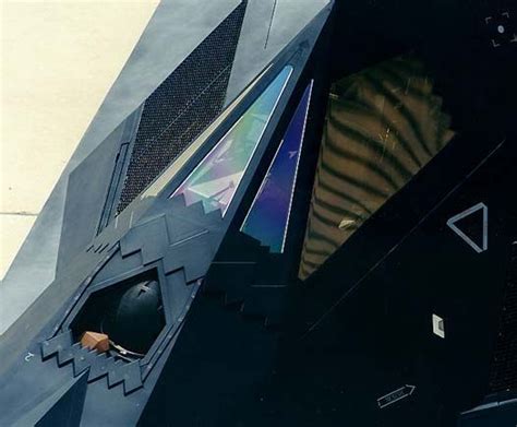 隐身功能强悍的F-117为何提前退役了？这里告诉你原因_手机新浪网
