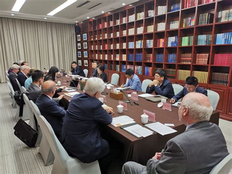 《中美和平利用核技术合作协定》联委会暨工作组第三次会议在京举行(图)