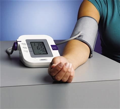 测量血压的方法有哪几种？最准确的测量方法是哪种？ - 知乎