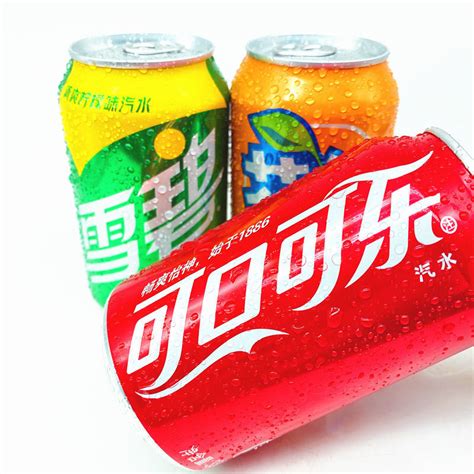 雪碧可乐狗狗照片图片