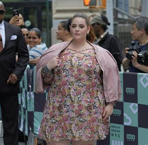 娱乐圈的大胖子明星, 最胖的明星是个女的, 体重高达328斤!