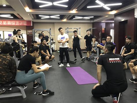 全国首期健身教练职业能力培训测评申城树新风_国家体育总局