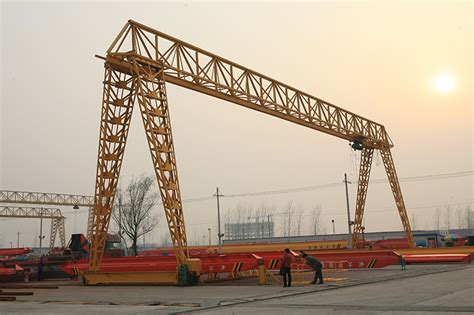 中国制造的十大“巨无霸”机械，世界领先，最后两个堪称国之重器|国之重器|机械|起重机_新浪新闻