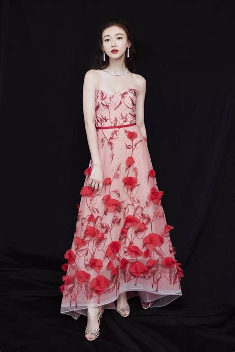 明星礼服图合集图片