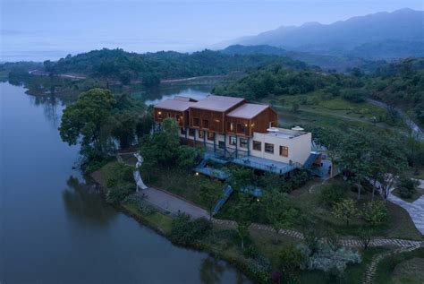 重庆 明月湖公园配套用房 建筑设计 / 筑博设计 | 特来设计