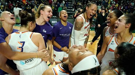 2021 WNBA playoffs: Phoenix Mercury, Chicago Sky reach semifinals with ...