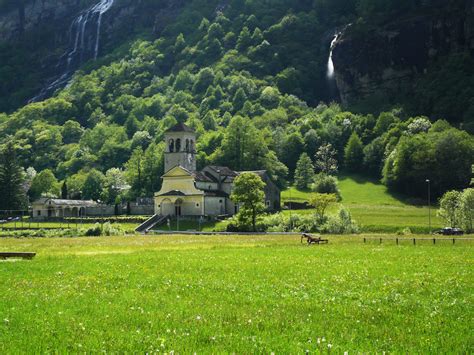 Cevio – Touring Switzerland