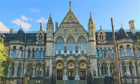英国诺丁汉大学申请条件-ACG艺术留学