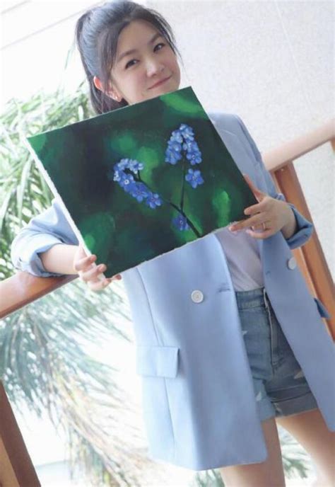 陈妍希妆容甜美女生头像