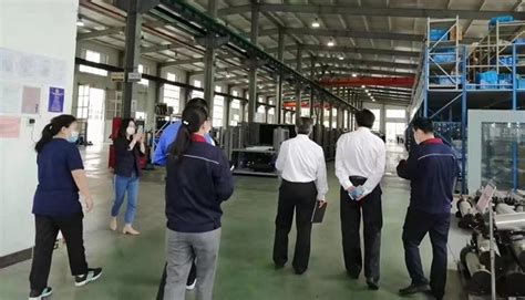 浦东新区安全生产领导走访我公司_公司新闻_上海康赛制冷KANSA-工业冷水机-冷冻机-机柜空调