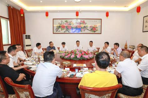 区委书记蒲鹏程解码县域经济崛起的“顺庆方案”