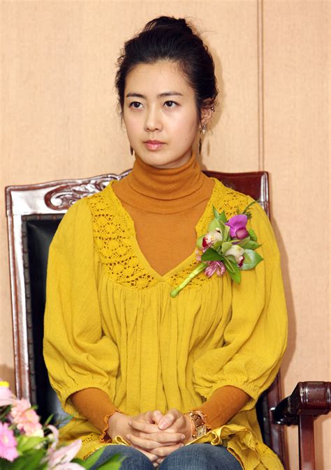 韩国演员李瑶媛参加第44届纳税人之日纪念活动_新浪图集_新浪网