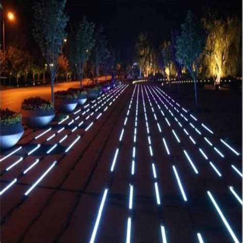 LED地面光带,发光地面灯带,地面线性灯条,LED条形地灯
