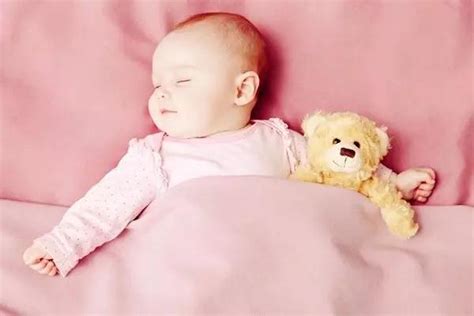 宝宝不好好睡觉 看看是不是缺钙|睡眠|缺钙_新浪育儿_新浪网