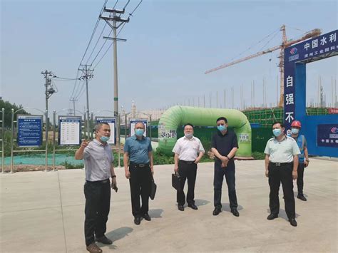中国水利水电第十工程局有限公司 企业动态 滨州沾化区领导到滨州沾化2吉瓦渔光互补发电项目调研