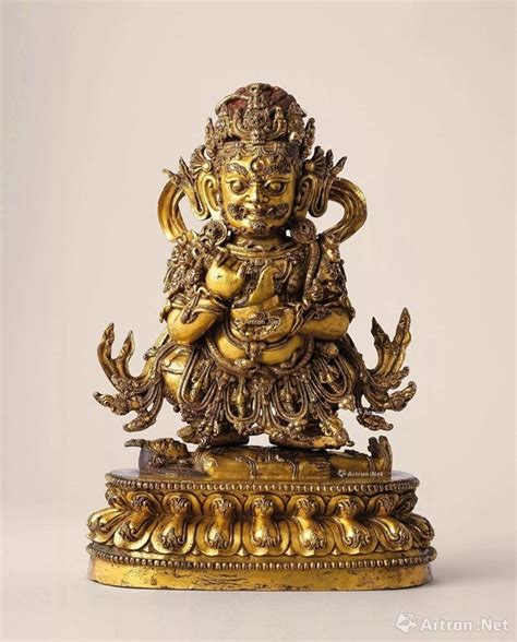 世界上现存最大的佛教艺术宝库是（敦煌莫高窟介绍）