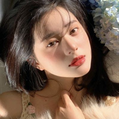 温柔感性女生头像