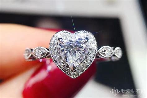 一克拉钻石戒指有什么寓意_一克拉钻石戒指图片样式 – 我爱钻石网官网