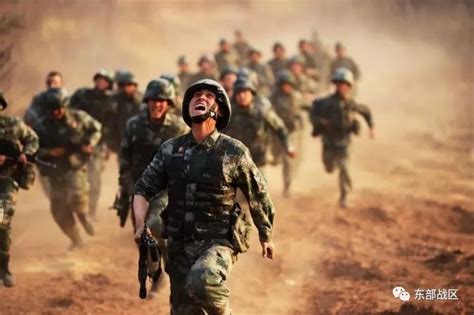 朱日和时刻 沙场点兵 - 中国军事图片中心 - 中国军网
