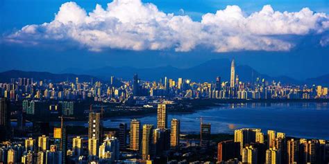 深圳第一高楼观光层开放 在541米高空俯瞰全深圳！_大粤网_腾讯网