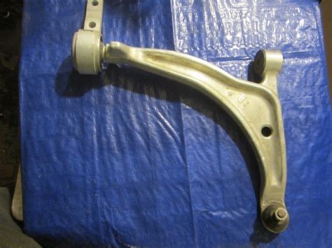 Nissan - Lower Arm Control - 4269272018: Used Auto Parts | Mercedes Benz Used Parts | BMW Used Parts