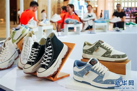 联商网福建站：在代工之都莆田做自有鞋品牌——玩觅还是玩票？ONEMIX！！_联商专栏